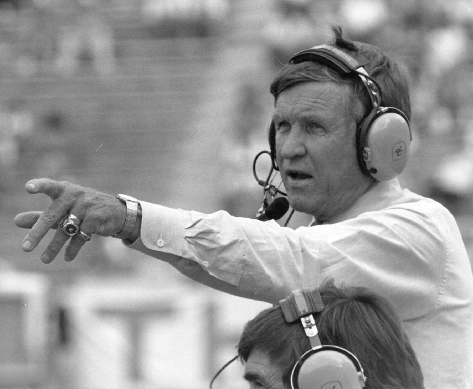 Johnny Majors Passes Away