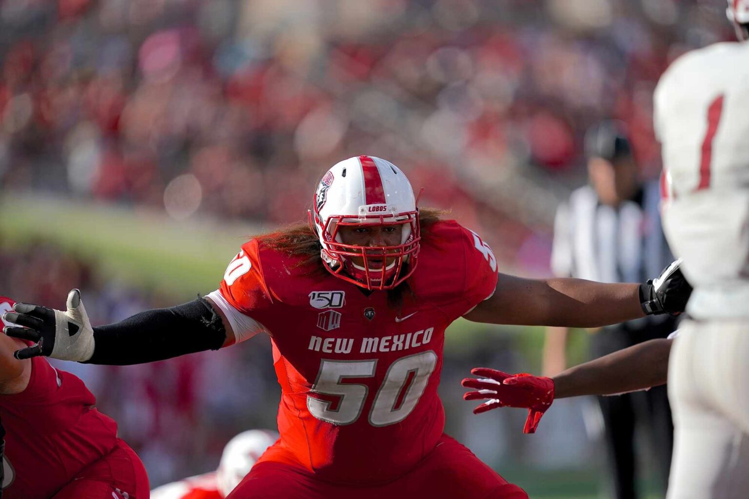 New Mexico’s Teton Saltes Named 2020 Allstate AFCA Good Works Team