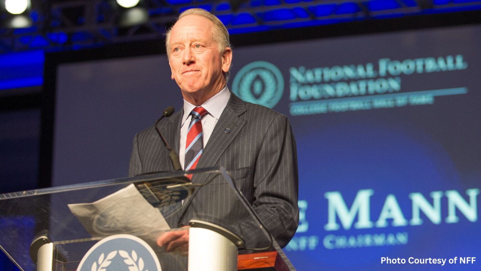 Archie Manning to Receive AFCA's 2024 McLaughry Award AFCA